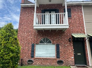 5204 Arlington Ln, Baton Rouge, LA 70820
