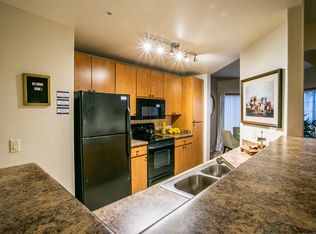 Finisterra Luxury Apartments, Tucson, AZ 85715