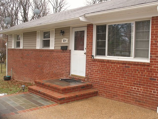 1st image of 3214 Holly Hill Dr