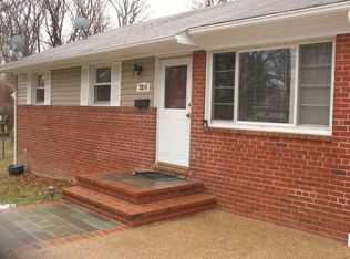 3214 Holly Hill Dr, Falls Church, VA 22042