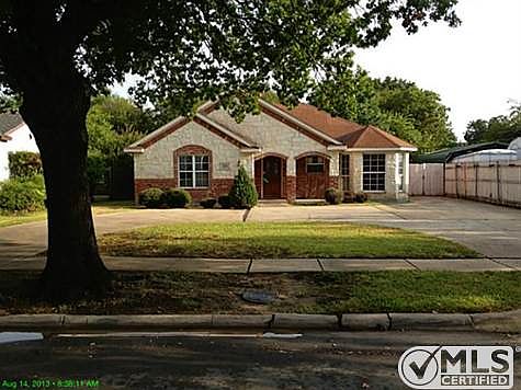 1st image of 3539 Espanola Dr