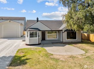 417 N Anacortes St, Burlington, WA