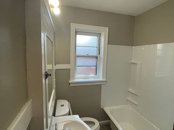5th image of 4018 Hydraulic Ave #4020