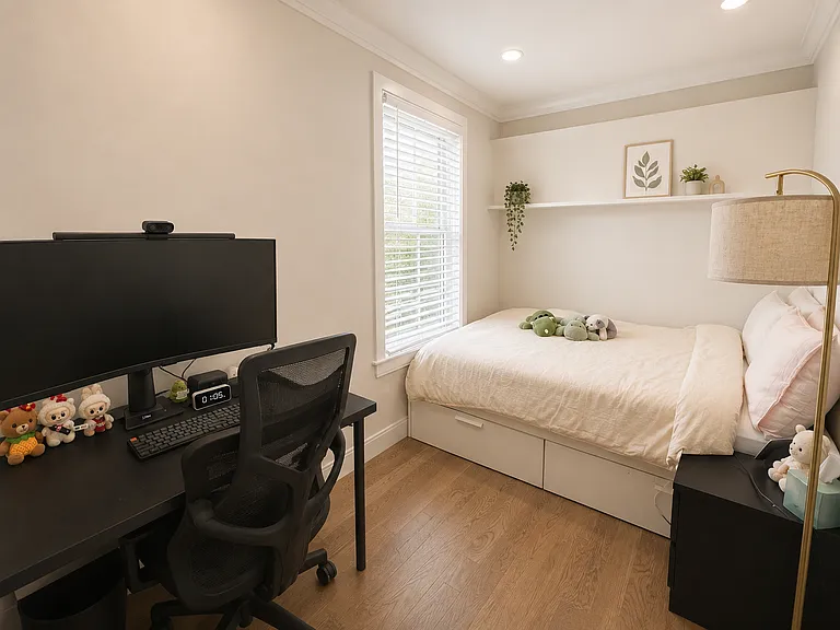 153 Foster St #2A — Photo 3