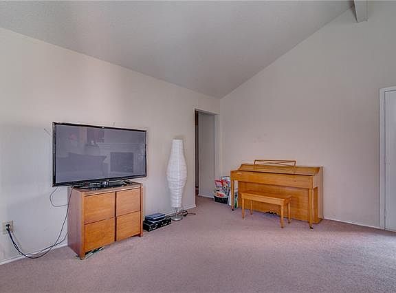5th image of 1729 Wheat Field Dr