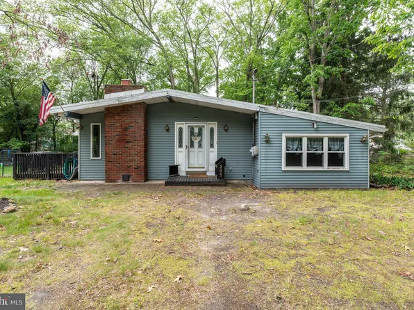 205 Pear Tree Ave, Berlin, NJ 08009