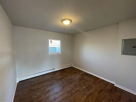 2nd image of 1246 S 57th Ave APT 9
