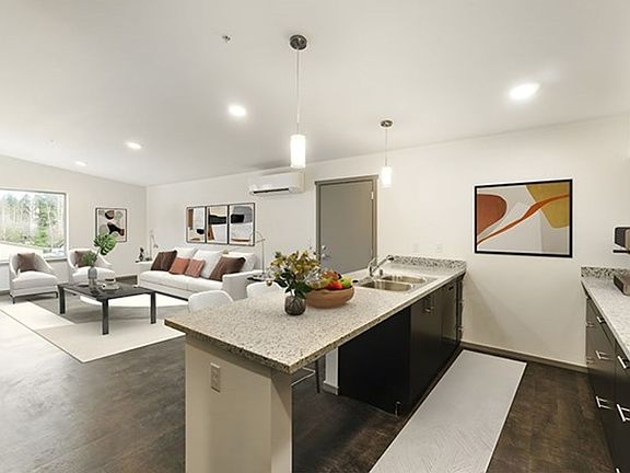 5th image of 4907 Dunham Dr #4911-301