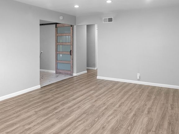 2nd image of 1648 Tallac St #1