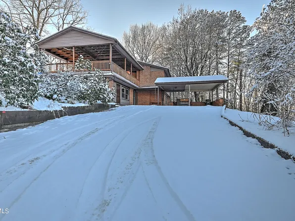 2372 Woodridge Ave, Kingsport, TN 37664