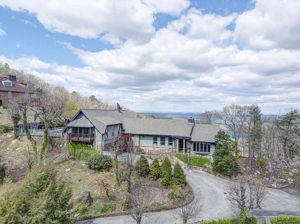 704 S Mount Sinai Rd, Dalton, GA 30720