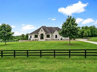 108 Nestledown Xing, Bell Buckle, TN 37020