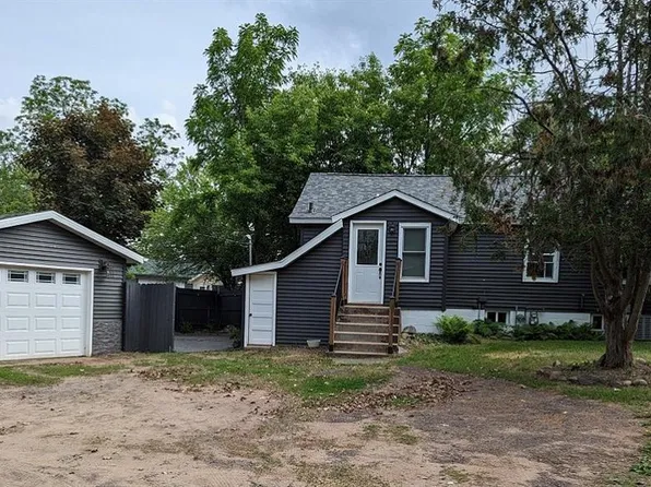 906 Scribner Street, Spooner, WI 54801