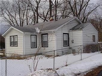 2nd image of 7003 Farrow Ave