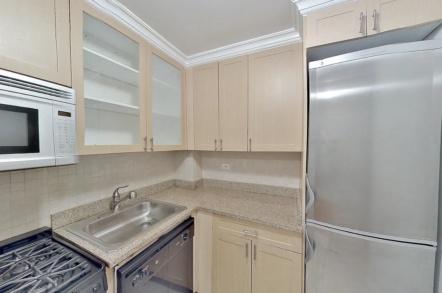 210 West 89th Street — Photo 3