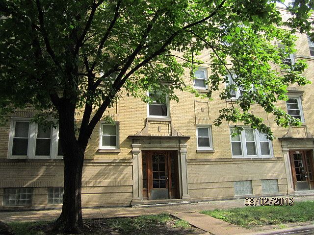 1st image of 5004 W Newport Ave #2