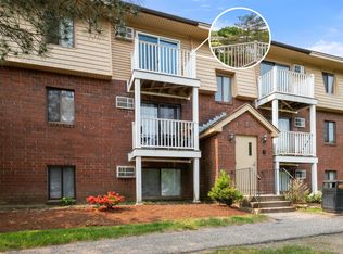 311 Lita Ln, Newmarket, NH 03857