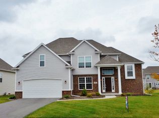 4947 Prestonwood Rd, Perrysburg, OH 43551