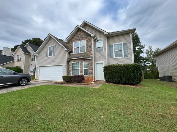 1110 Oak Hollow Ln, Hampton, GA 30228