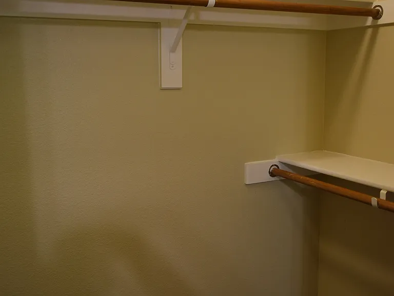 1143 N Lockhart St — Photo 10