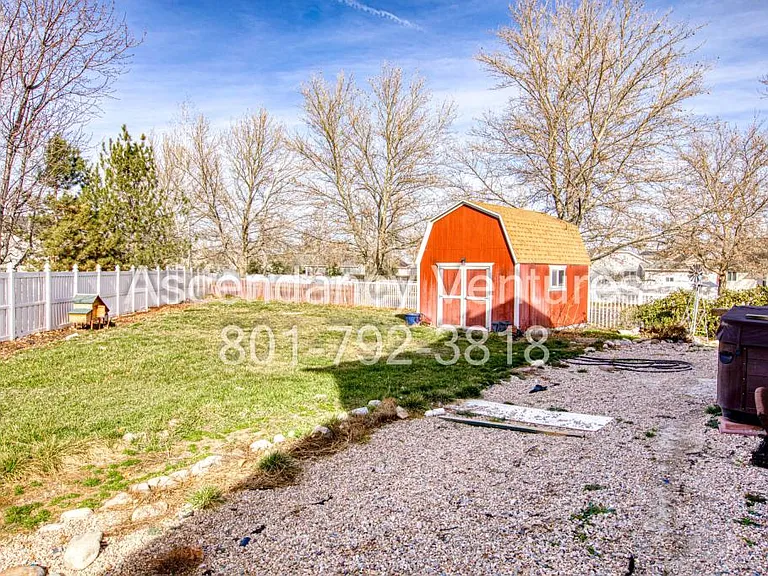 171 Calais Ln #A — Photo 18