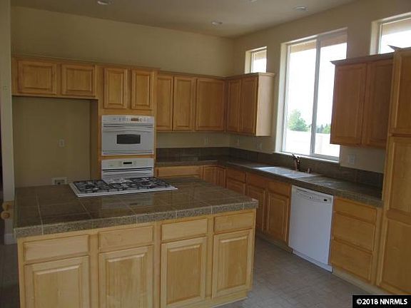 2nd image of 2659 Skyline Dr