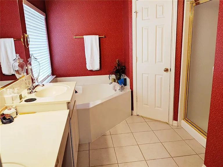 4425 Galsford Dr — Photo 19