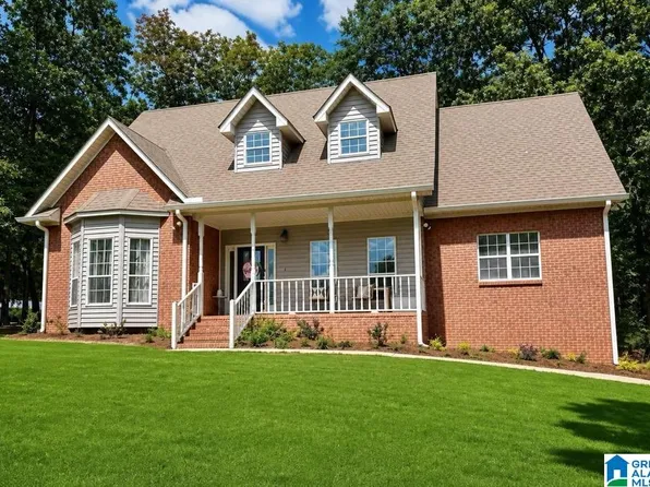 717 Wyatt Rd, Clanton, AL 35045