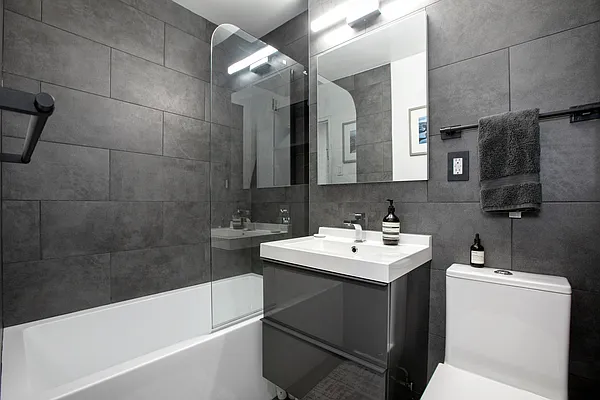 Sold by Compass | media 5