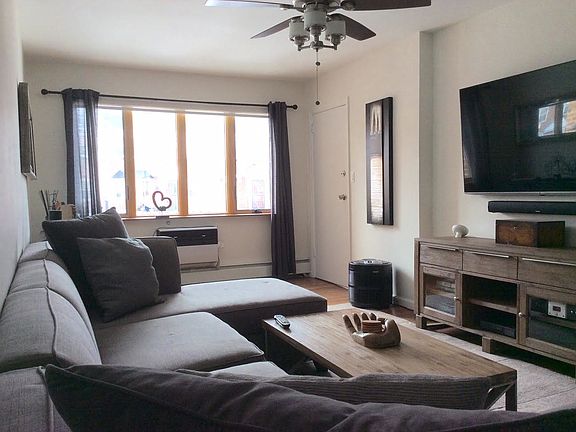 4th image of 6043 75th St #1