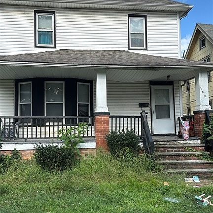 3rd image of 540 E 108th St
