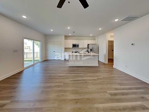 5th image of 1208 Livengood Way