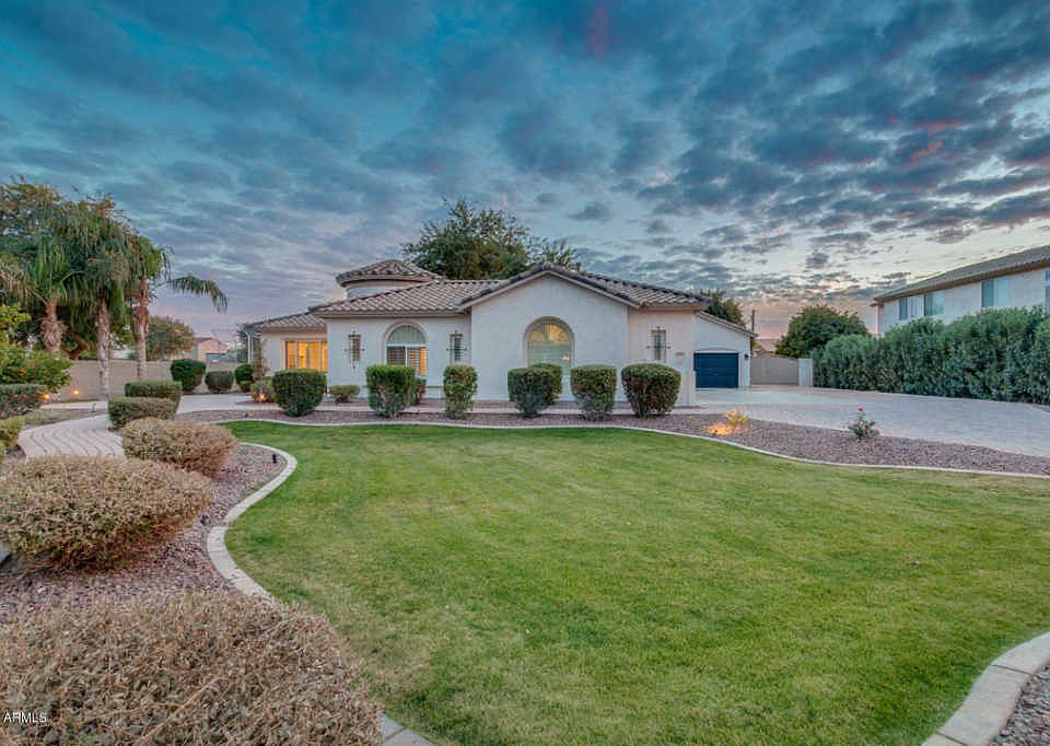 1st image of 3483 E Vallejo Ct