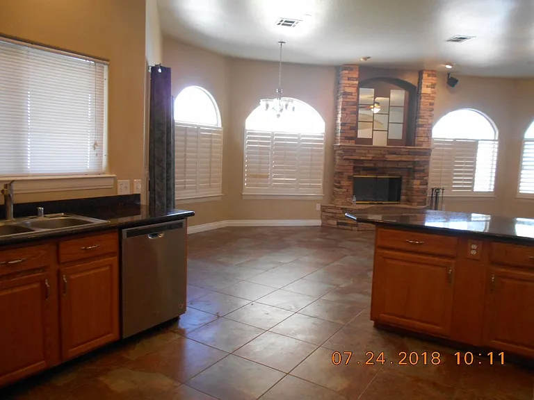 9395 W Verde Way — Photo 5