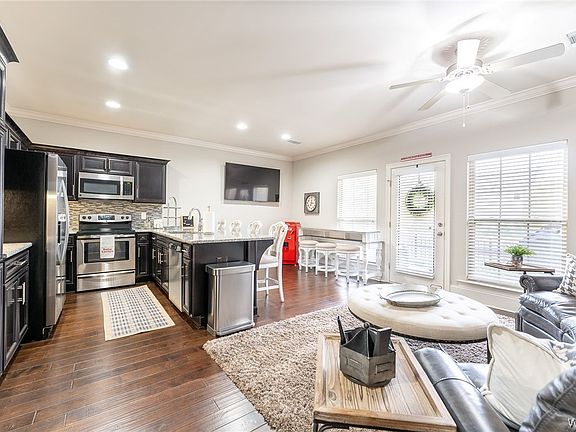 5th image of 2150 3rd Ct APT 702