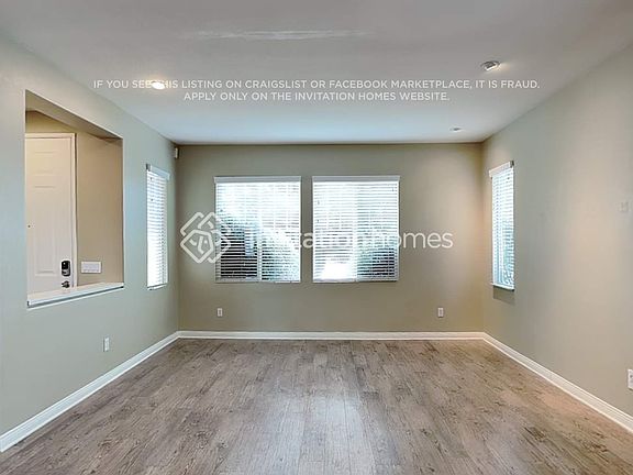 4th image of 32220 Daisy Dr