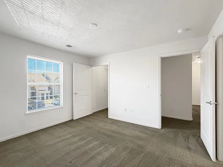701 Beachfront Dr — Photo 29