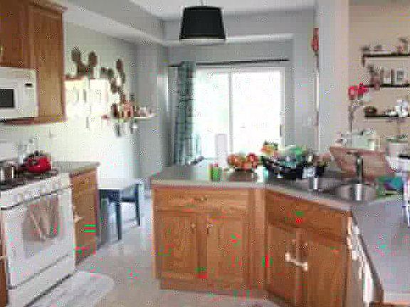 4th image of 3138 Bromley Ln