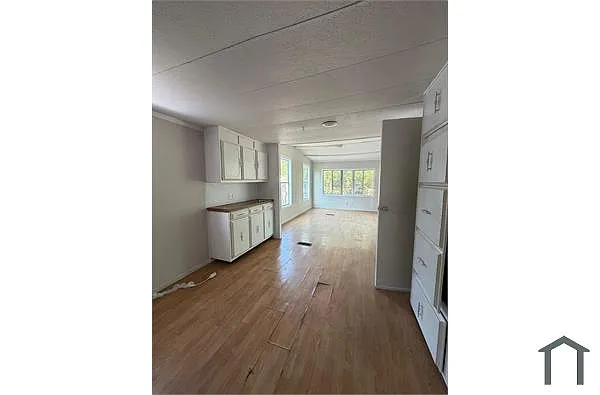 Building Photo - 5302 Anna Lynn Ln #1
