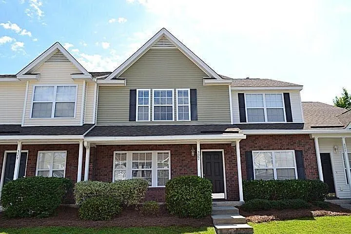 327 Kelsey Blvd