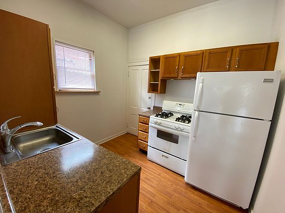 5th image of 66-68 E Woodruff Ave #66