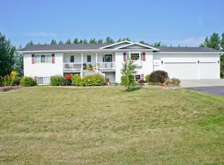 6205 74th St S, Horace, ND 58047