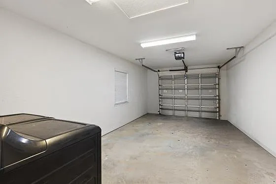 1731 N Dovetail Dr #C — Photo 15