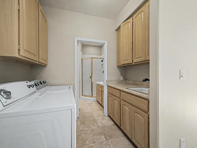 8407 E Del Camino Dr — Photo 27