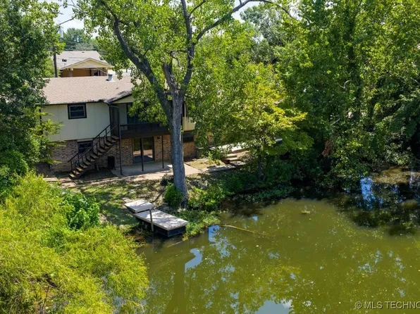 4040 Sheridan Rd, Bartlesville, OK 74006