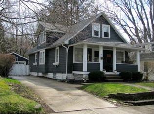 85 Olive St, Chagrin Falls, OH