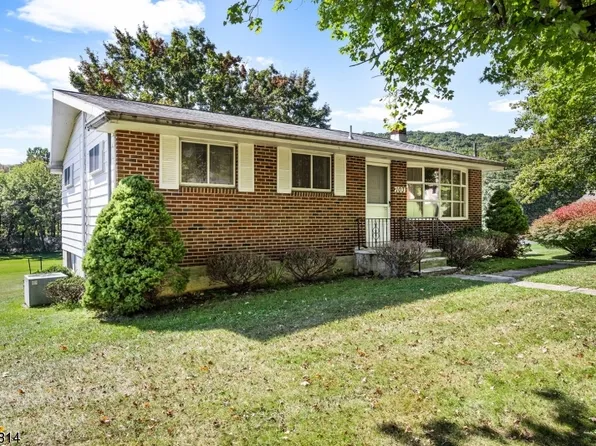 103 Church Rd, Milford, NJ 08848