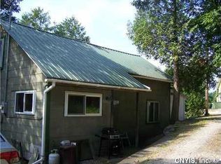 444 N Shore Rd, Hammond, NY 13646