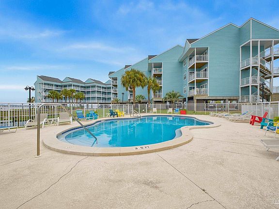3rd image of 1150 Fort Pickens Rd APT D6