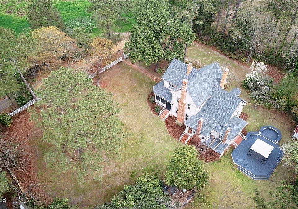 9000 Odom Road, Laurinburg, NC 28352 Zillow